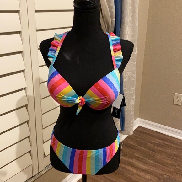 Macy's Other - NWT Pretty bikini